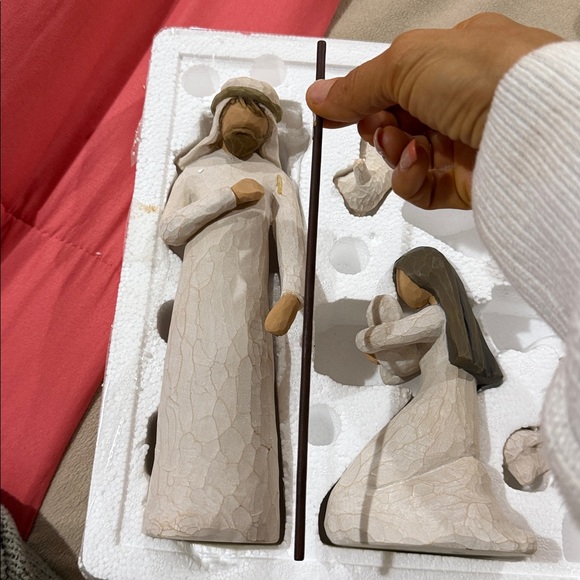 Willow Tree Hand Painted Resin Nativity Figurine w boxes - Picture 15 of 17